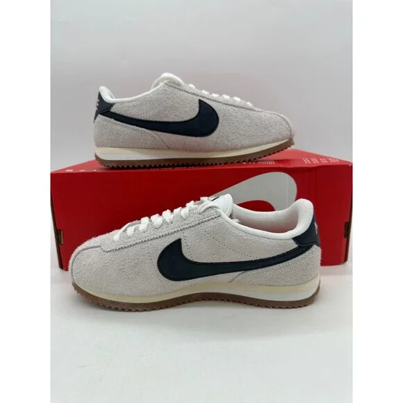 Nike Cortez Vintage Women's size 5 Summit White Suede Gum Sole Shoes FJ2530 102 - Picture 2 of 6
